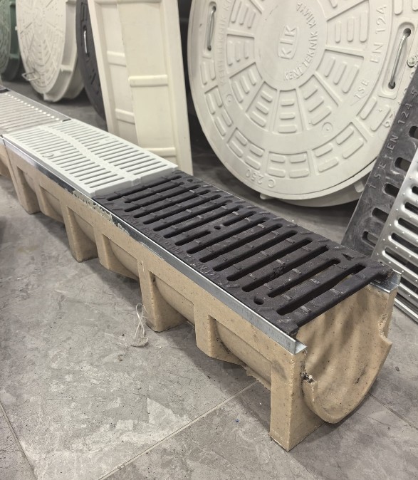 FK-3015-PK-CDE | Polimer Kanal Ek Parça 300x500x150 mm - Fibre Kompozit